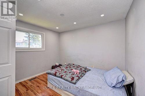 30 Maxwell Drive, Kitchener, ON - Indoor Photo Showing Bedroom
