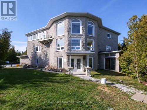 41 Boyd'S Harbour Loop, Northern Bruce Peninsula, ON - Outdoor With Facade