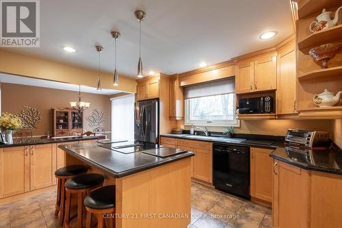 467 Belvedere Place, London, ON - Indoor Photo Showing Kitchen