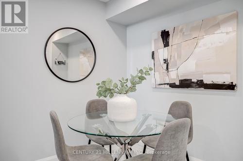 113 Milestone Crescent, Aurora, ON - Indoor Photo Showing Dining Room