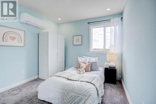 113 Milestone Crescent, Aurora, ON - Indoor Photo Showing Bedroom