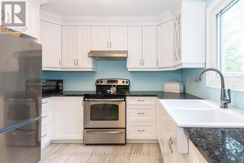 190 Tupper Street E, New Tecumseth, ON - Indoor Photo Showing Kitchen With Double Sink