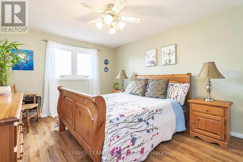 190 Tupper Street E, New Tecumseth, ON - Indoor Photo Showing Bedroom