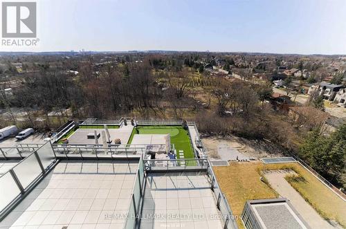 1201 - 9618 Yonge Street, Richmond Hill, ON - Outdoor With View