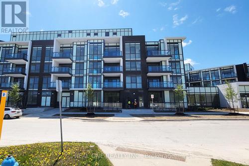 405 - 415 Sea Ray Avenue, Innisfil, ON - Outdoor With Balcony With Facade