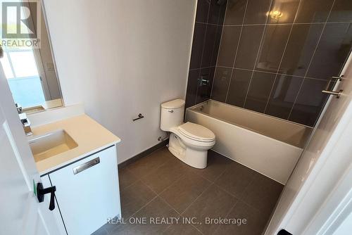 405 - 415 Sea Ray Avenue, Innisfil, ON - Indoor Photo Showing Bathroom