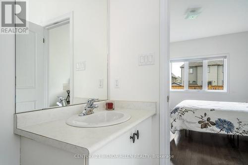 54 Hughes Street, Collingwood, ON - Indoor Photo Showing Bathroom