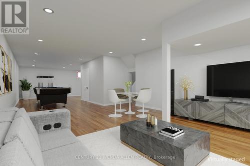 54 Hughes Street, Collingwood, ON - Indoor Photo Showing Living Room