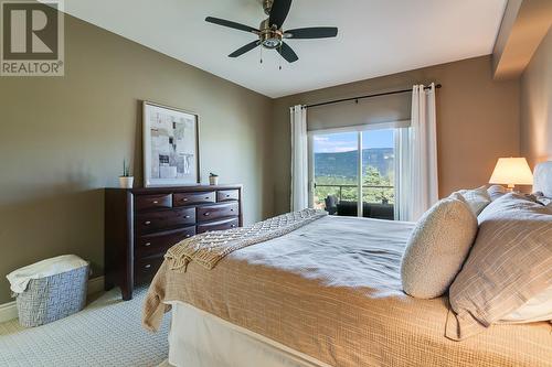 2304 Capistrano Drive, Kelowna, BC - Indoor Photo Showing Bedroom