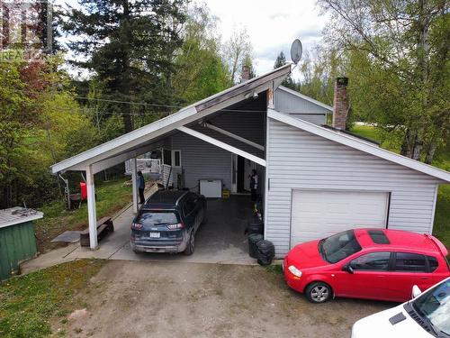 7025 97A Highway, Grindrod, BC - Outdoor