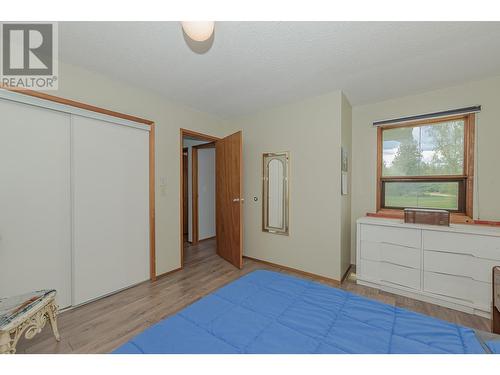 7025 97A Highway, Grindrod, BC - Indoor Photo Showing Other Room