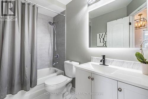 320 Elderberry Street, Orangeville, ON - Indoor Photo Showing Bathroom