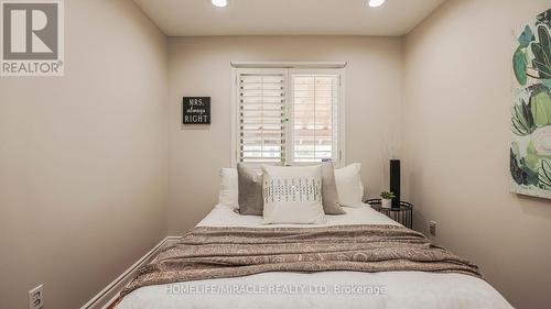 10 Sterritt Drive, Brampton, ON - Indoor Photo Showing Bedroom