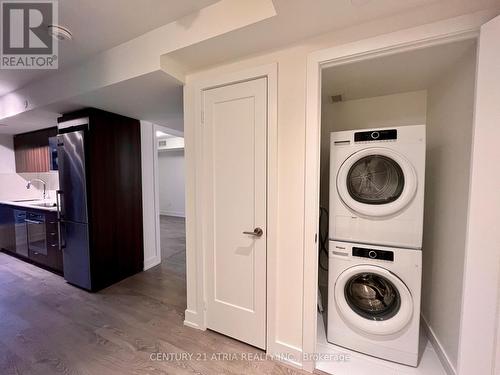 2634 - 5 Mabelle Avenue, Toronto, ON - Indoor Photo Showing Laundry Room