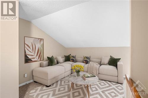 6 Pearl Street Unit#B, Smiths Falls, ON - Indoor Photo Showing Living Room