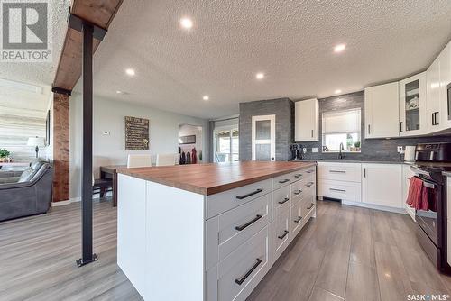 Robertson Acreage, Balgonie, SK - Indoor Photo Showing Kitchen With Upgraded Kitchen