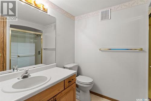 212 103 Keevil Crescent, Saskatoon, SK - Indoor Photo Showing Bathroom