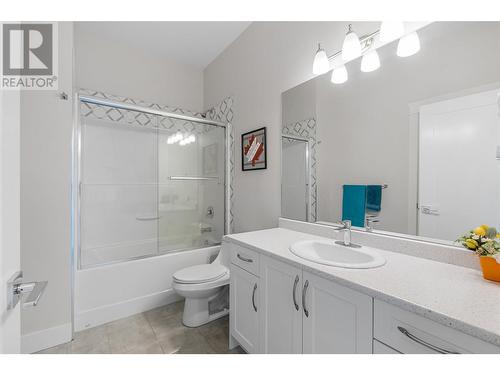1295 Mine Hill Drive, Kelowna, BC - Indoor Photo Showing Bathroom