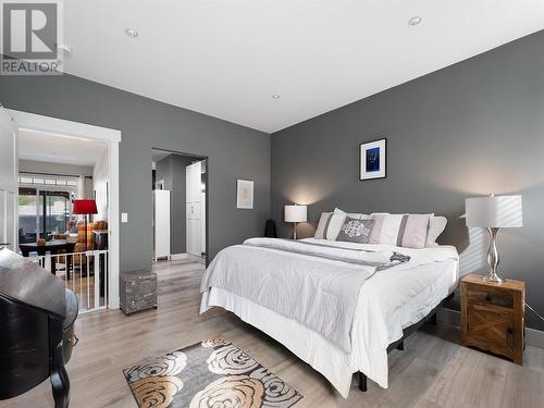 339 Hummingbird Avenue, Vernon, BC - Indoor Photo Showing Bedroom