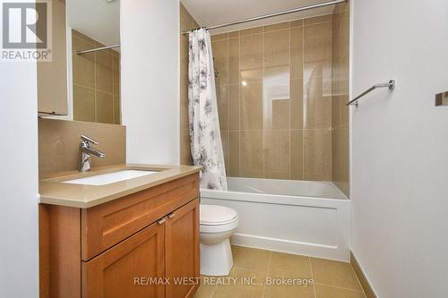3207 - 89 Dunfield Avenue, Toronto, ON - Indoor Photo Showing Bathroom