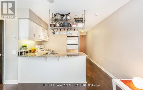 812 - 33 Sheppard Avenue E, Toronto, ON - Indoor Photo Showing Other Room