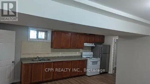 Bsmt - 86 Church Street S, Ajax, ON - Indoor Photo Showing Kitchen With Double Sink