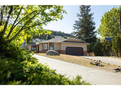 3556 Country Pines Drive, West Kelowna, BC - Outdoor With Facade