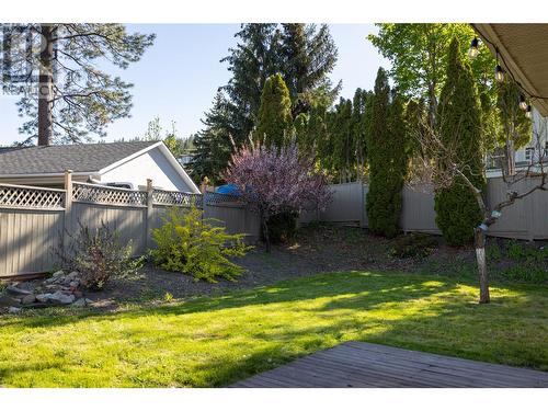 3556 Country Pines Drive, West Kelowna, BC - Outdoor