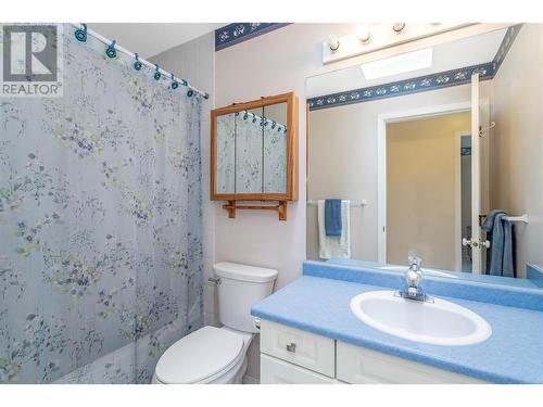 11290 Bond Road Unit# 15, Lake Country, BC - Indoor Photo Showing Bathroom