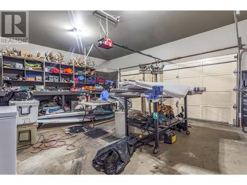 8685 Harbour Heights Road, Vernon, BC - Indoor Photo Showing Garage