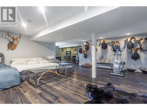 8685 Harbour Heights Road, Vernon, BC - Indoor Photo Showing Gym Room