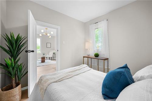 87 Inkerman Street, Guelph, ON - Indoor Photo Showing Bedroom