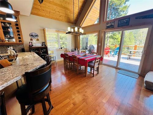 2878 Coalmont Road, Tulameen, BC - Indoor Photo Showing Dining Room