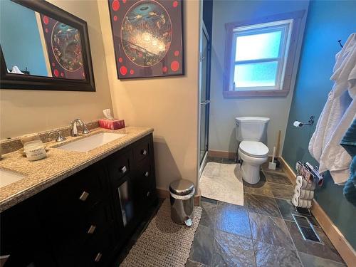 2878 Coalmont Road, Tulameen, BC - Indoor Photo Showing Bathroom