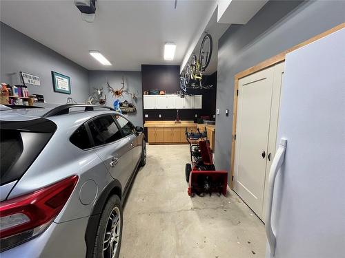 2878 Coalmont Road, Tulameen, BC - Indoor Photo Showing Garage