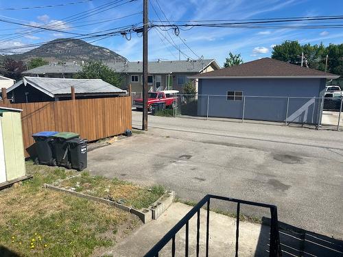 763 Chase Avenue, Penticton, BC - Outdoor