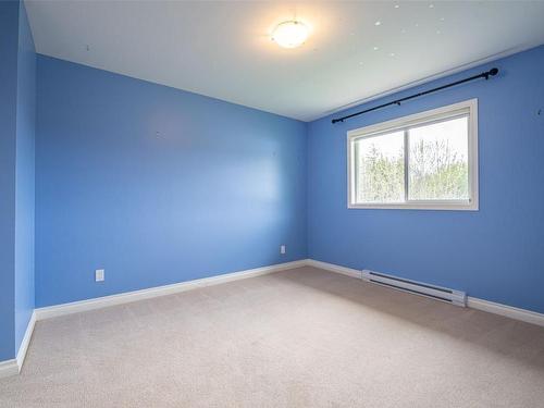 1375 Mountain View Road, Armstrong, BC - Indoor Photo Showing Other Room