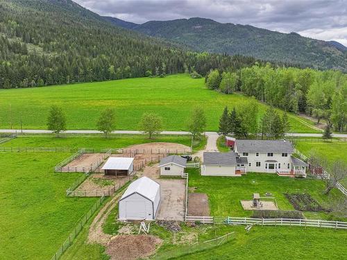 1375 Mountain View Road, Armstrong, BC - Outdoor With View