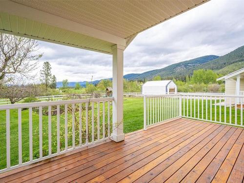 1375 Mountain View Road, Armstrong, BC - Outdoor With Deck Patio Veranda With Exterior