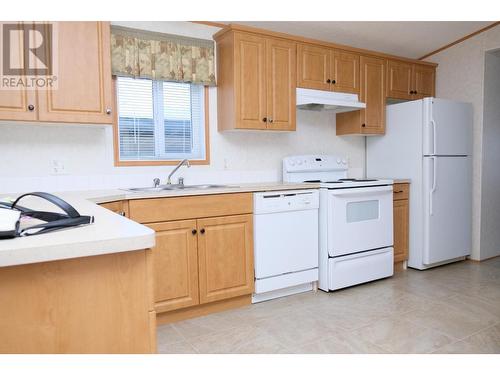 47 Slalom Drive, Fernie, BC - Indoor Photo Showing Kitchen With Double Sink