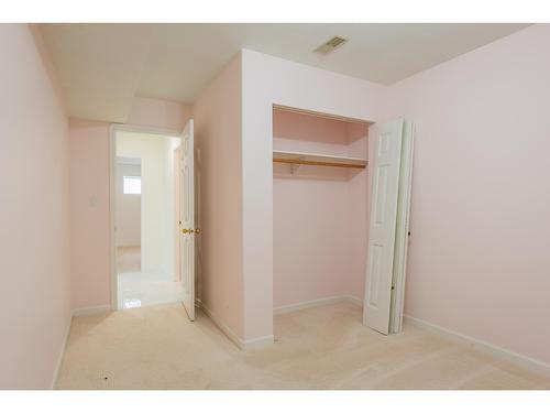 3311 Laburnum Drive, Trail, BC - Indoor Photo Showing Other Room