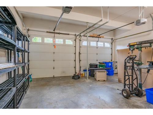 3311 Laburnum Drive, Trail, BC - Indoor Photo Showing Garage