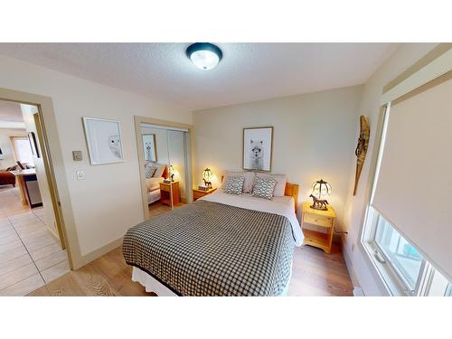 505 - 7307 Prospector Avenue, Radium Hot Springs, BC - Indoor Photo Showing Bedroom