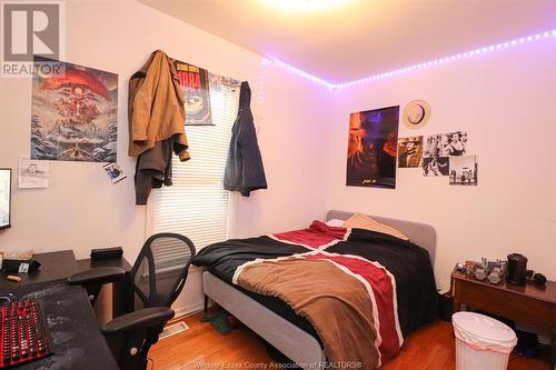 237 Curry, Windsor, ON - Indoor Photo Showing Bedroom
