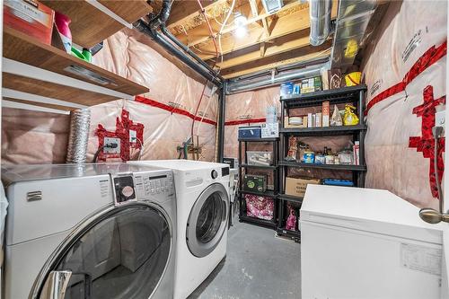 233 Duskywing Way|Unit #35, Oakville, ON - Indoor Photo Showing Laundry Room