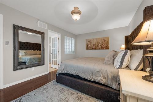 45 Elderberry Avenue, Grimsby, ON - Indoor Photo Showing Bedroom