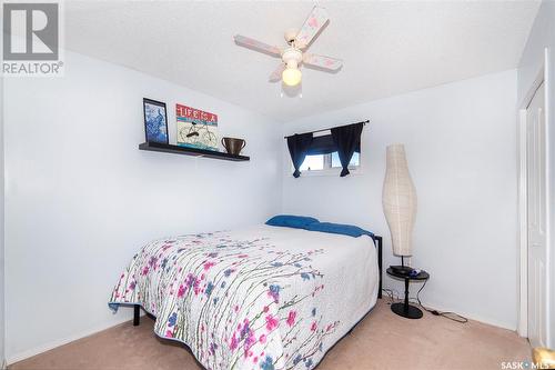 39 Chomyn Crescent, Saskatoon, SK - Indoor Photo Showing Bedroom