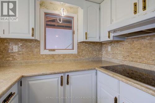 3958 Petworth Road, South Frontenac, ON - Indoor Photo Showing Kitchen