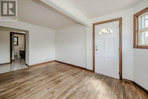 44 Currie Street, St. Catharines, ON - Indoor Photo Showing Other Room