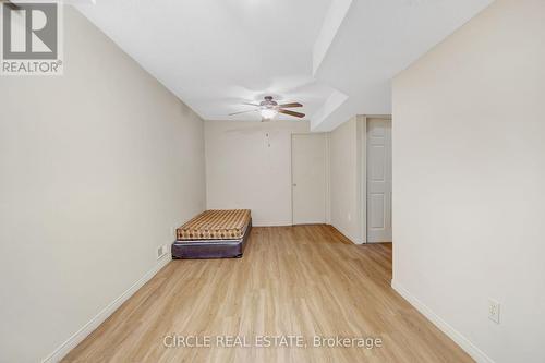 34 Bowcott Cres, London, ON - Indoor Photo Showing Other Room